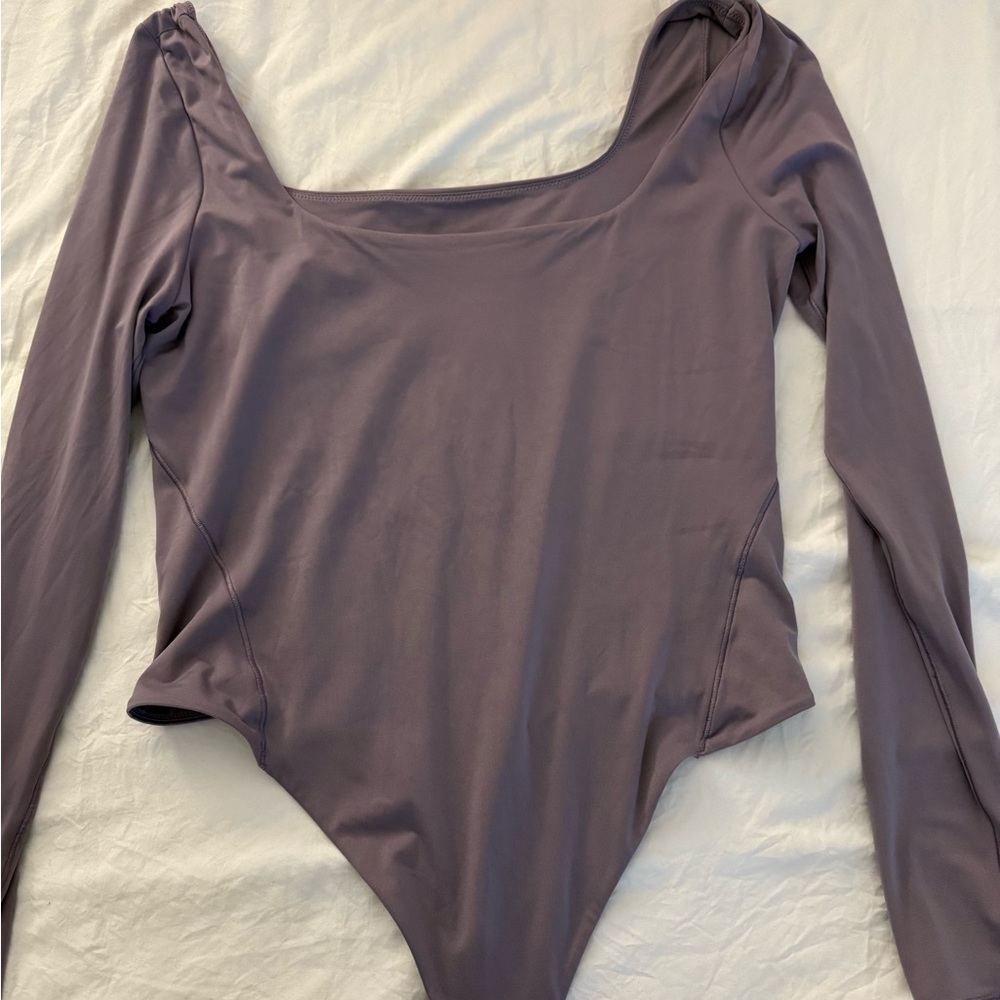 Lululemon wundermost Bodysuit L